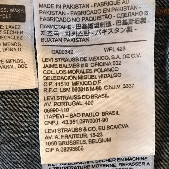 Levi Strauss Denim Jacket - Picture 6 of 7